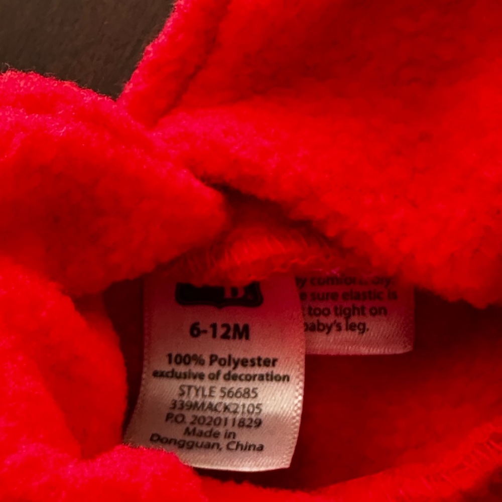 Baby Santa slippers - Picture 3 of 4